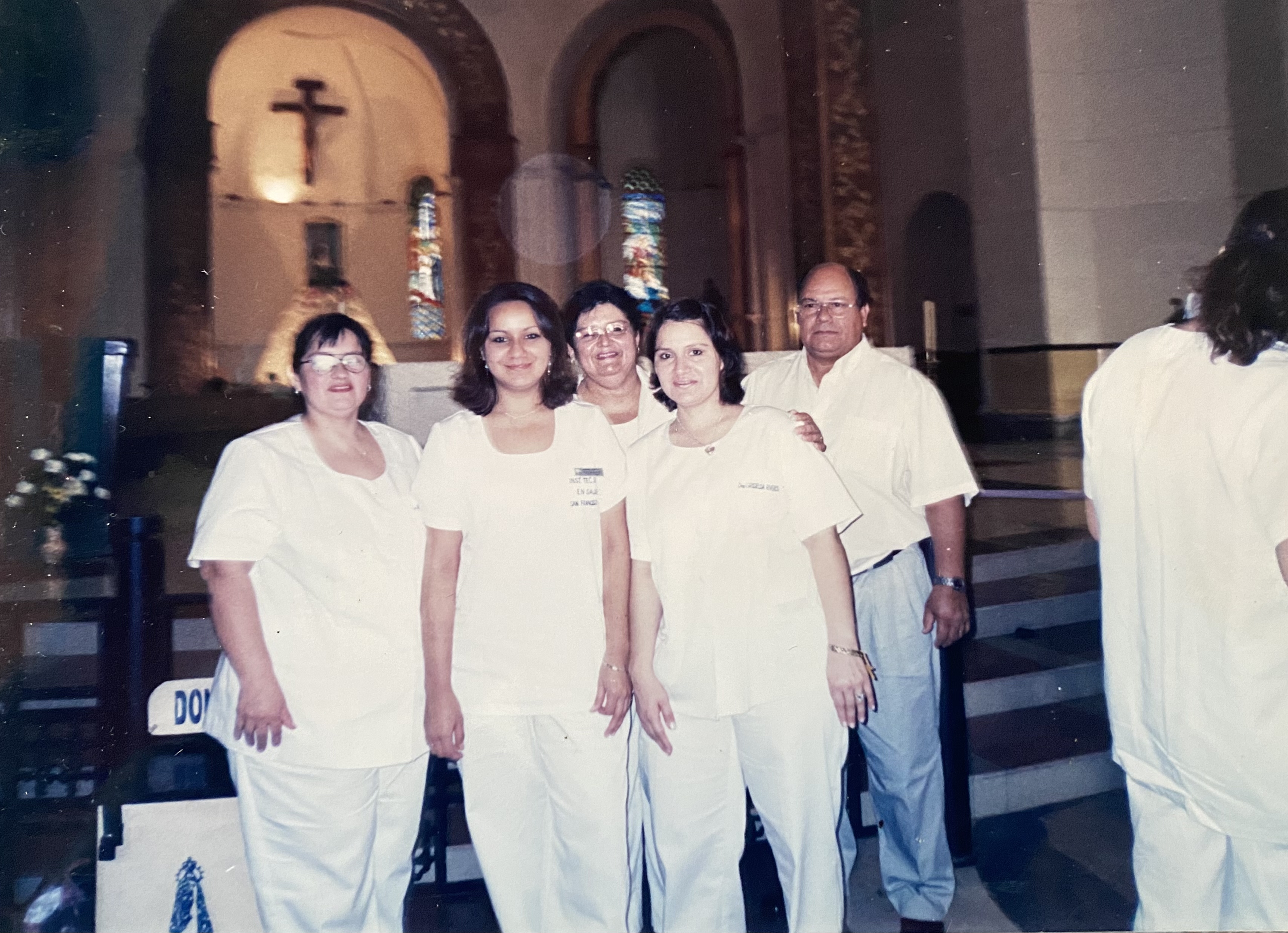 Promoción completa con toga y estola
